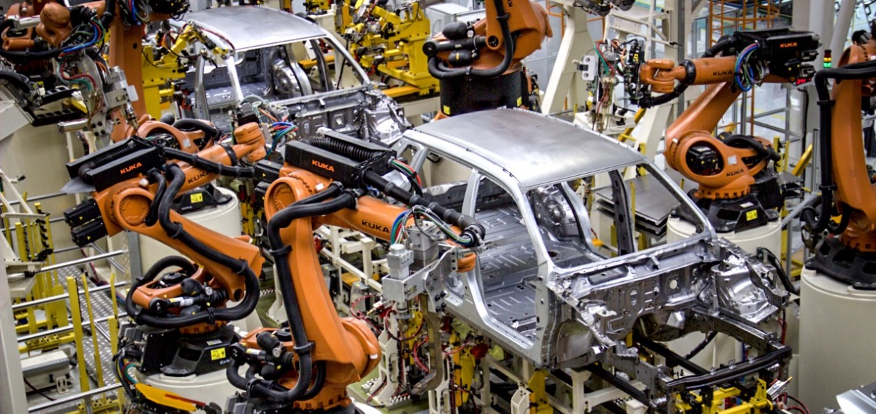 Geely строит завод по сборке кроссоверов для России