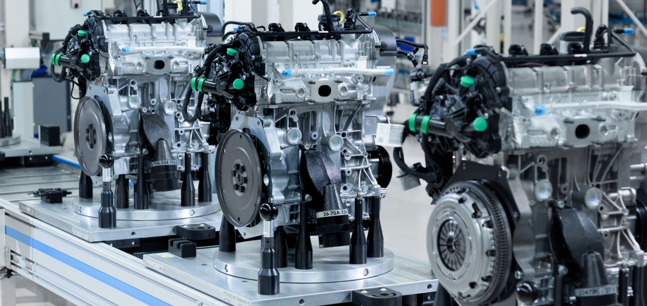 Volkswagen выпустил в Калуге двухсоттысячный двигатель