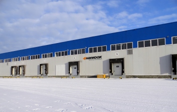 Hankook открыл новый склад в России