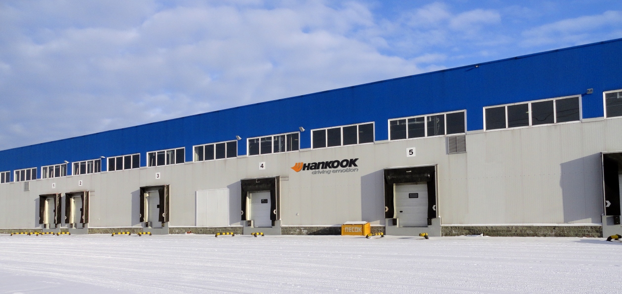 Hankook открыл новый склад в России