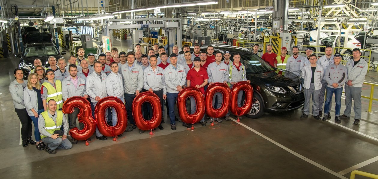 Nissan выпустил в Петербурге 300-тысячный автомобиль
