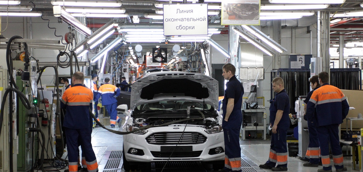 Экспорт автомобилей из России значительно упал