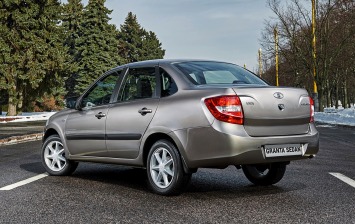 Lada Granta обогнала Lada Vesta