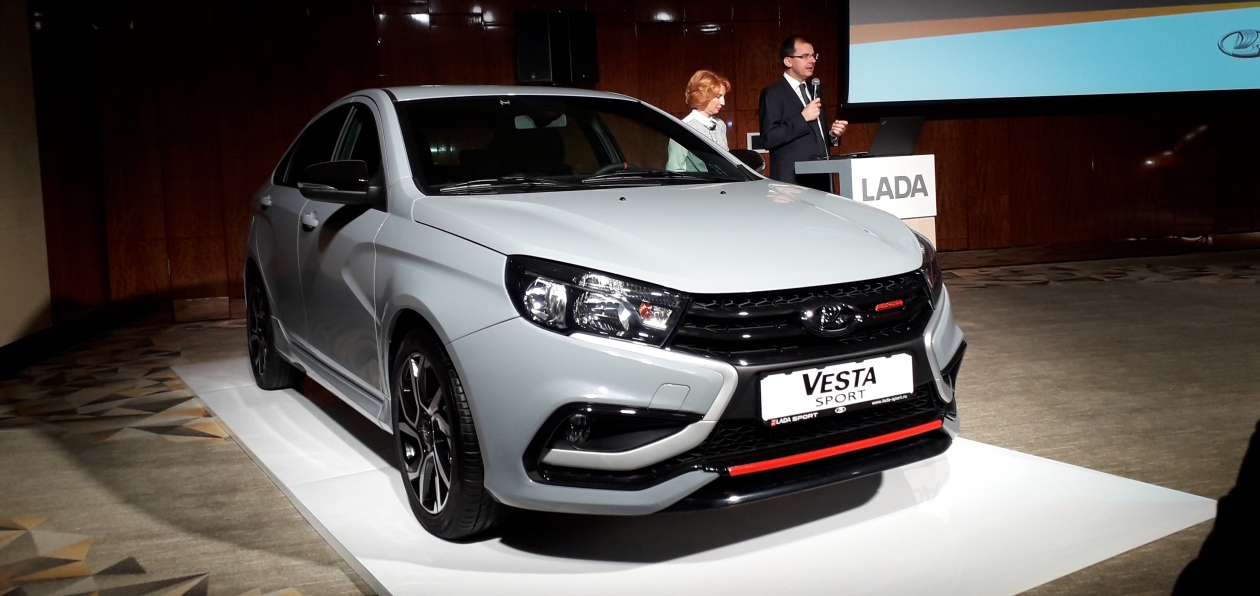 Lada Vesta останется без автомата и спортивного универсала