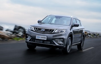 Китайский авторынок упал впервые за более чем 20 лет