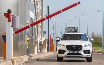 Jaguar Land Rover заплатит за данные о поездках криптовалютой