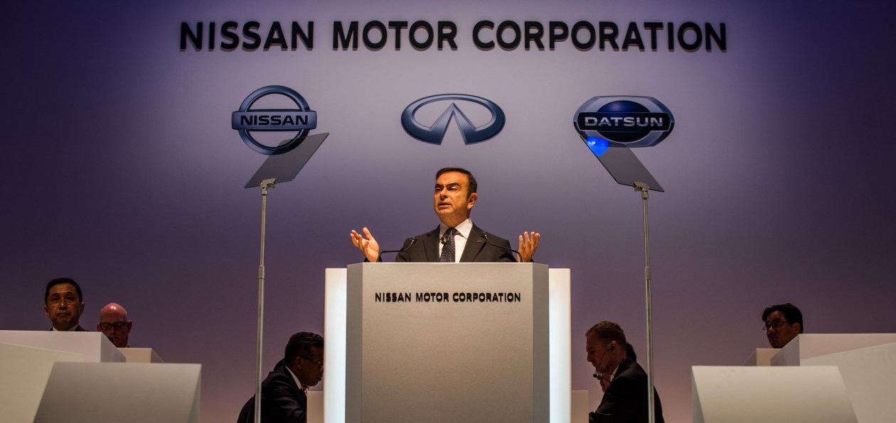 «Гонгейт»: Nissan опасался полного слияния с Renault
