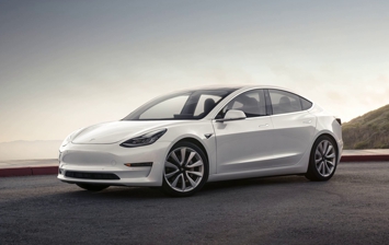 Норвежцы активно скупают Tesla Model 3