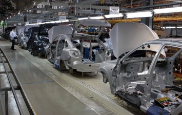 АвтоВАЗ возобновляет производство