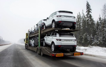 Доля продаж импортных автомобилей в России сократилась в три раза