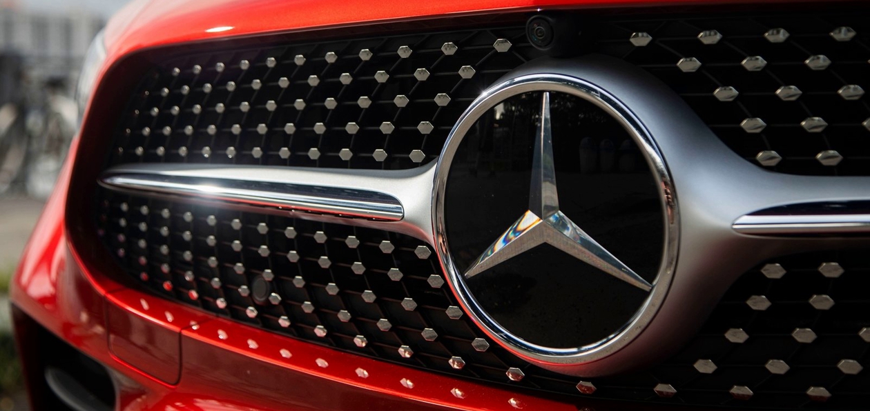Российский завод Mercedes перейдет на работу в две смены
