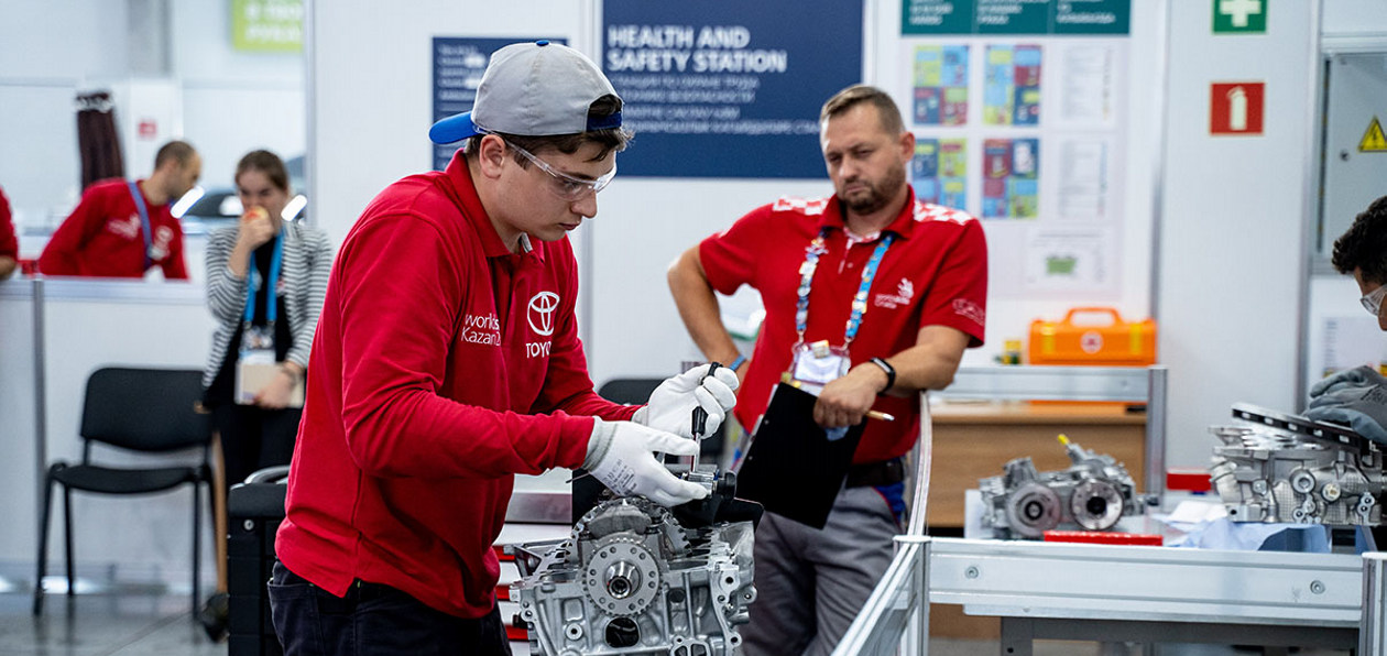 Россиянин стал чемпионом мира по ремонту и обслуживанию легковых авто