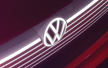 Volkswagen увеличит объемы производства электромобилей, чтобы победить Tesla