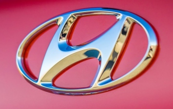 В Петербурге на месте центра Ford открылся салон Hyundai