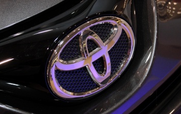 Toyota хочет нарастить продажи автомобилей за пределами Японии