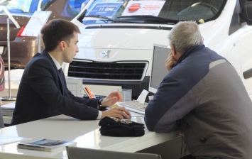 Эксперты назвали регионы с наибольшим количеством автодилеров