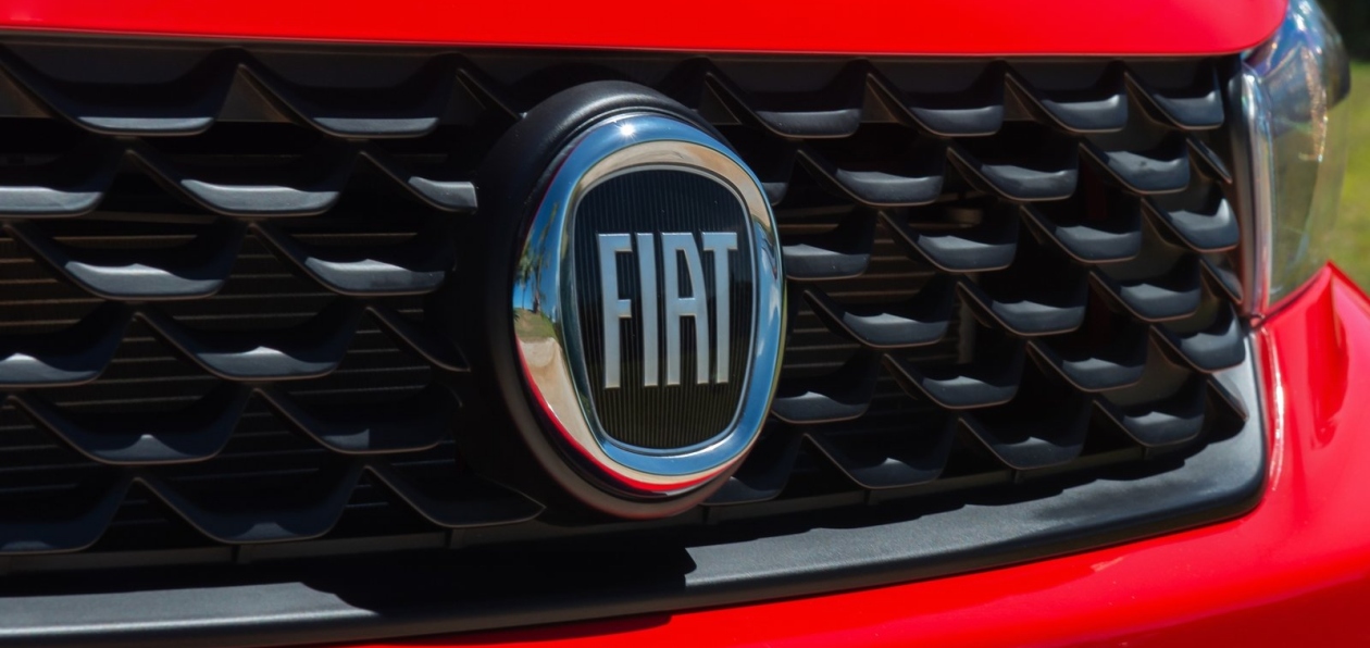 Fiat Chrysler начнет производить маски для борьбы с коронавирусом
