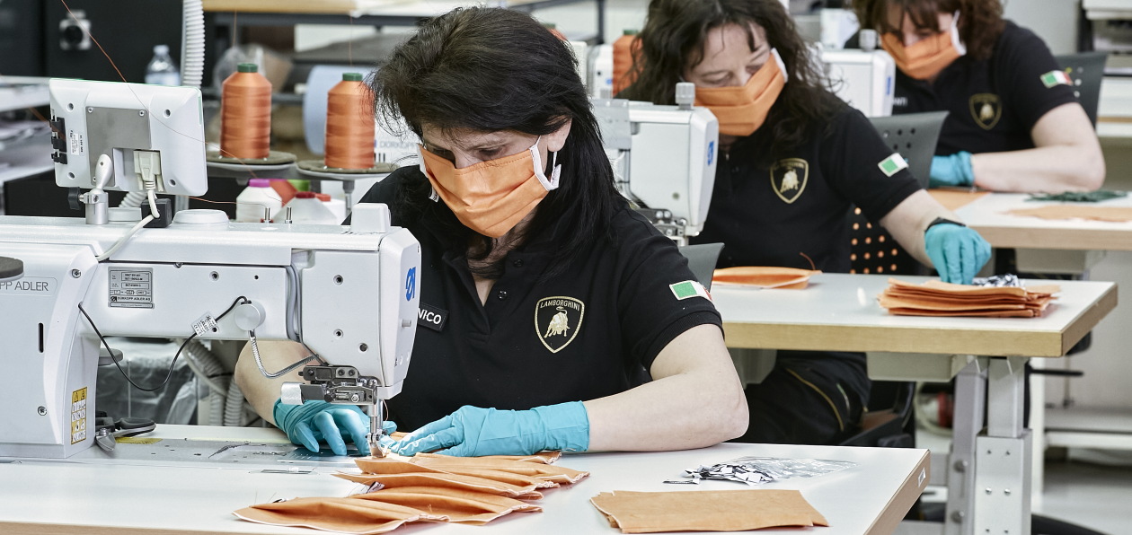 Lamborghini наладила выпуск медицинских защитных средств