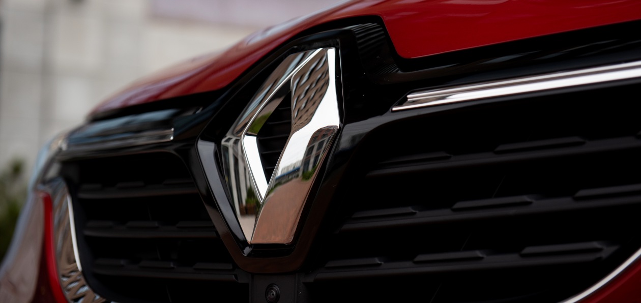 Renault останавливает работу заводов в Латинской Америке