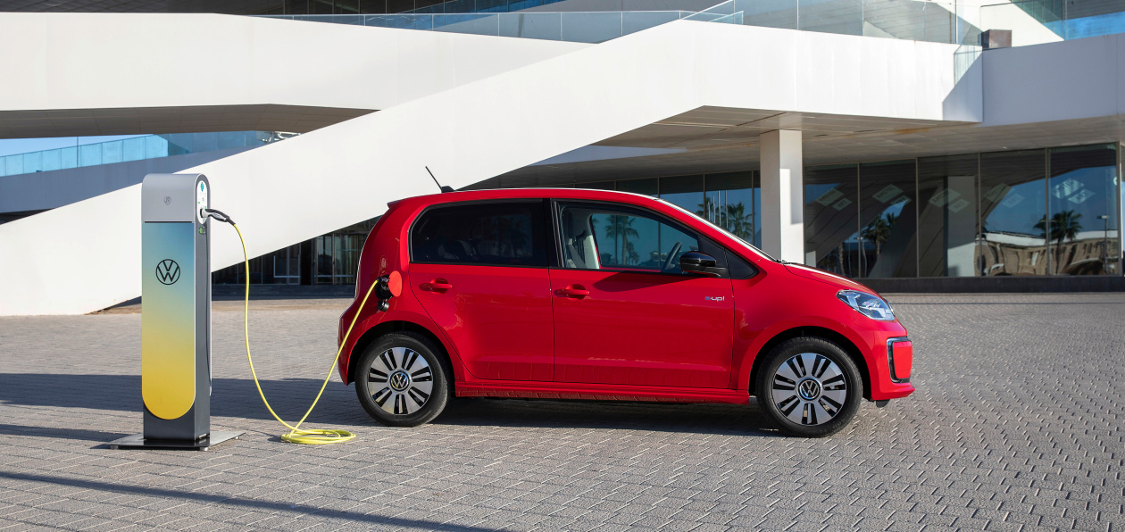 Volkswagen зафиксировал рост спроса на автомобили с нулевым выбросом