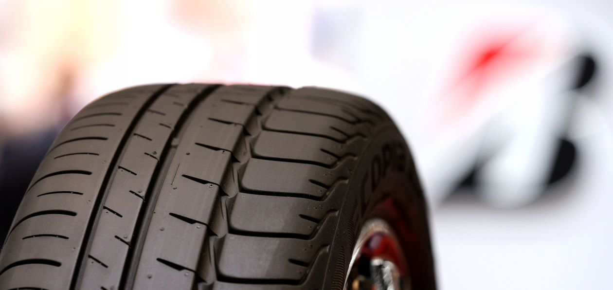 Bridgestone возобновляет производство шин