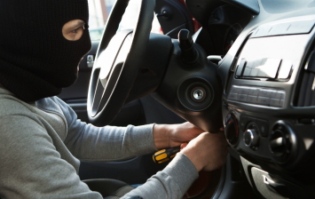 В России на фоне карантинных ограничений резко снизилось количество угонов автомобилей