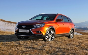 АвтоВАЗ произвел 450-тысячную Lada Vesta