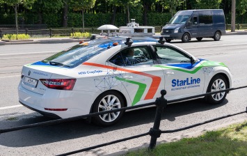 Строго по правилам: на улицах Петербурга впервые испытали беспилотный автомобиль