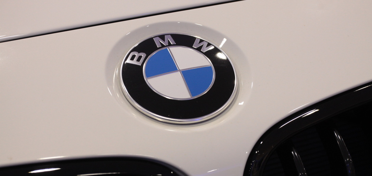 BMW повысит цены на автомобили в России