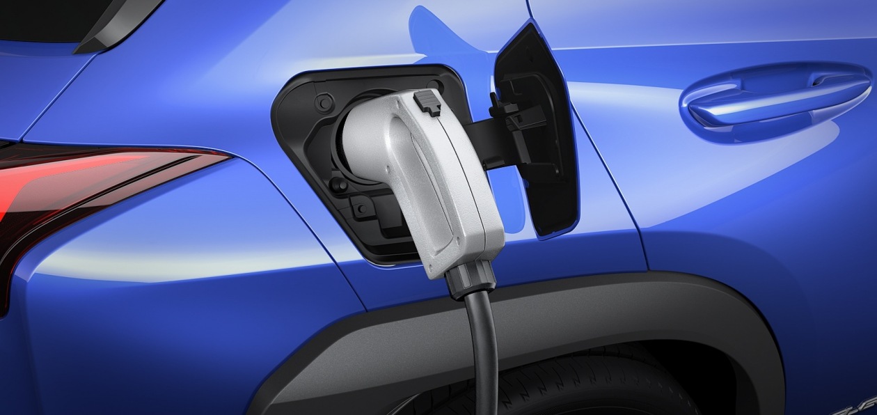 С середины 2030-х все новые авто в Японии должны быть электрическими или гибридными