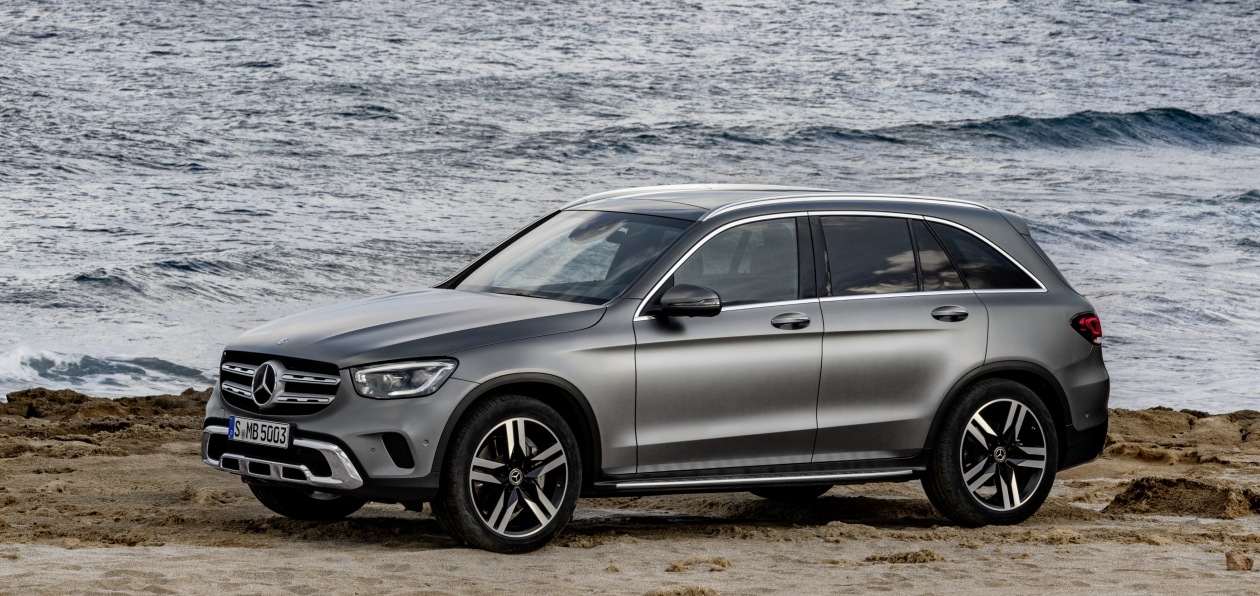 Mercedes отправит на сервис в России без малого 800 кроссоверов GLC