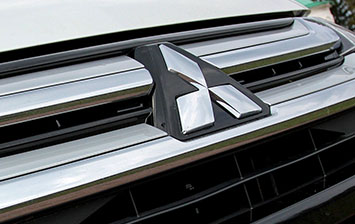 Mitsubishi анонсировала две новинки для России