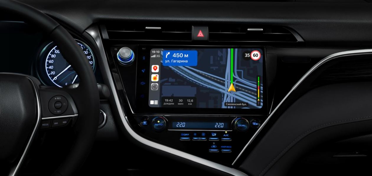 «Яндекс.Карты» начнут работать с Apple CarPlay и Android Auto