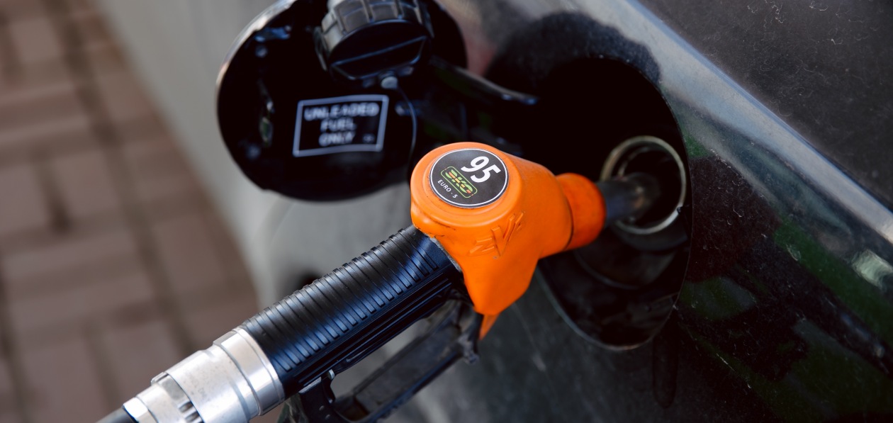 Биржевая цена на бензин АИ-95 достигла исторического максимума