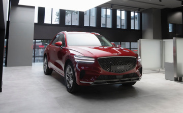 Genesis открыл дилерский центр в бывшем модельном цеху «ЗИЛа» в Москве