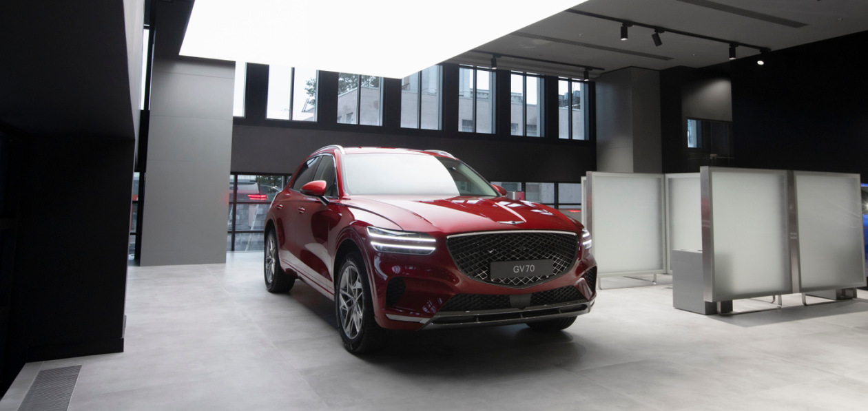 Genesis открыл дилерский центр в бывшем модельном цеху «ЗИЛа» в Москве