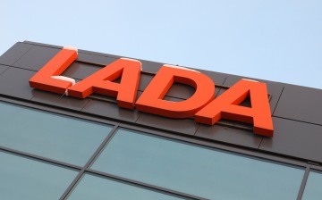 Жители Санкт-Петербурга все чаще уезжают за покупкой автомобиля в другие города