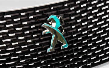 Peugeot откажется от двигателей внутреннего сгорания к 2030 году