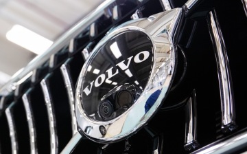 Volvo и Jaguar Land Rover сокращают большую часть персонала в России