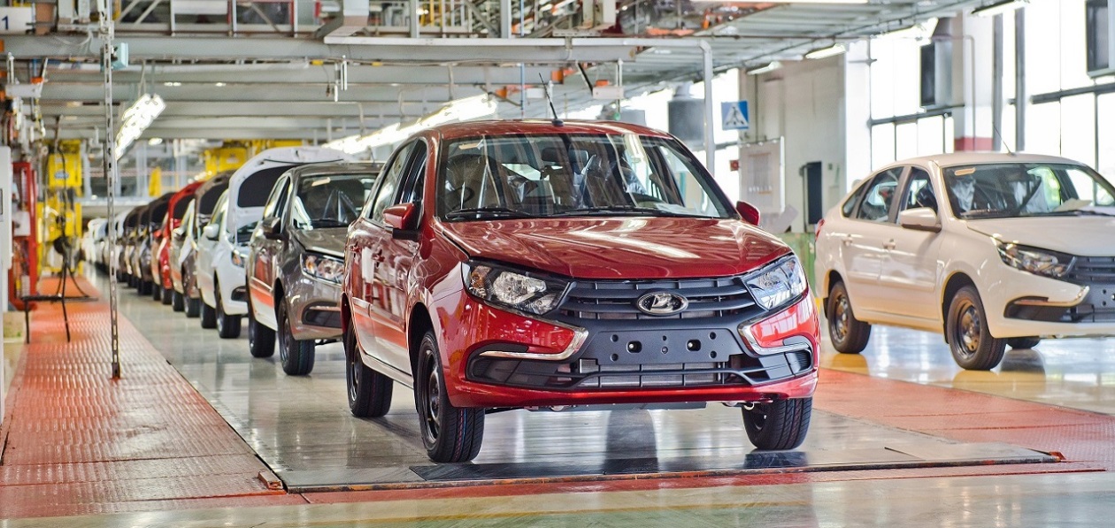 Правительство РФ сократит поддержку автопрома в 2023 году
