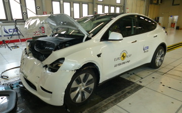 Кроссовер Tesla Model Y стал самым безопасным автомобилем 2022 года по версии Euro NCAP