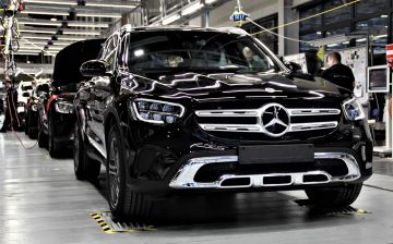Mercedes-Benz подтвердил продажу активов в России