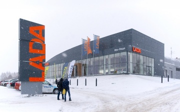 Российский авторынок упал на 59% по итогам 2022 года