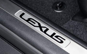 Lexus отзывает еще 8,3 тыс. автомобилей в России из-за угрозы возгорания