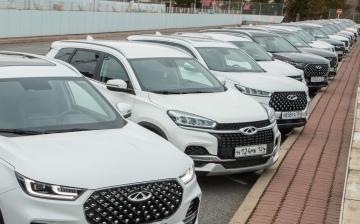 Российский авторынок начал год с падения на 47%
