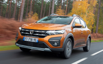 Dacia Sandero стал самой популярной моделью в Европе