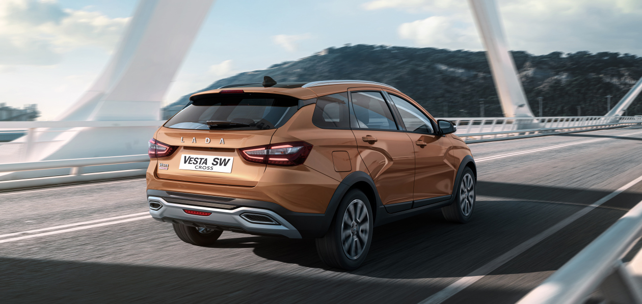 АвтоВАЗ хочет выпустить 100 тыс. Lada Vesta до конца года