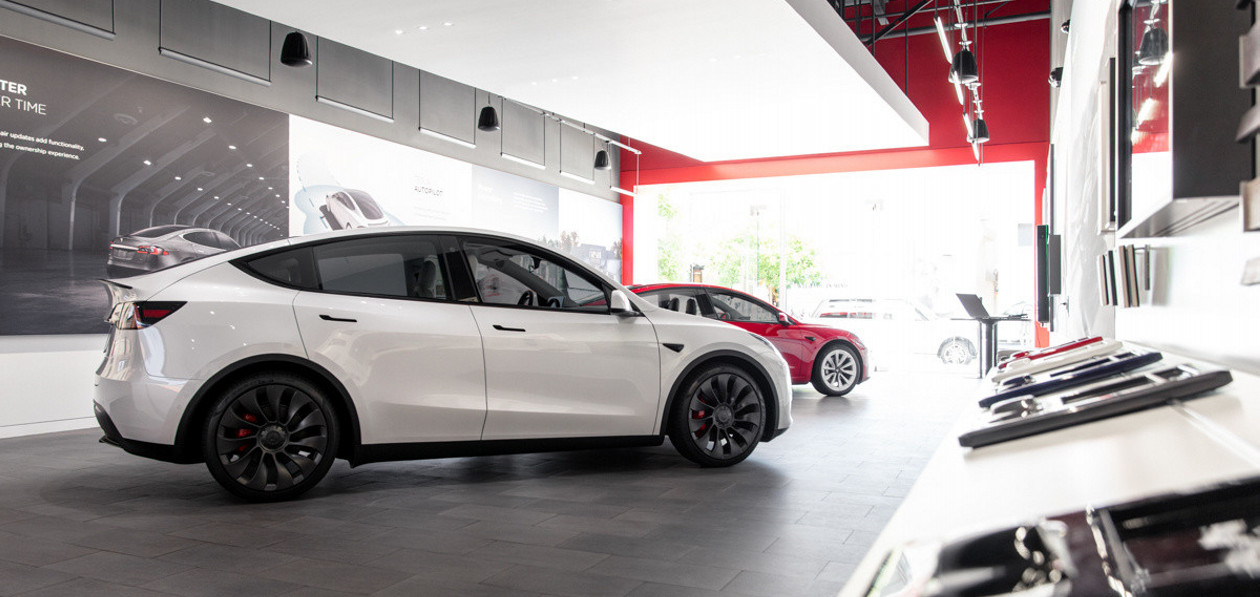 Кроссовер Tesla Model Y стал бестселлером европейского рынка в феврале