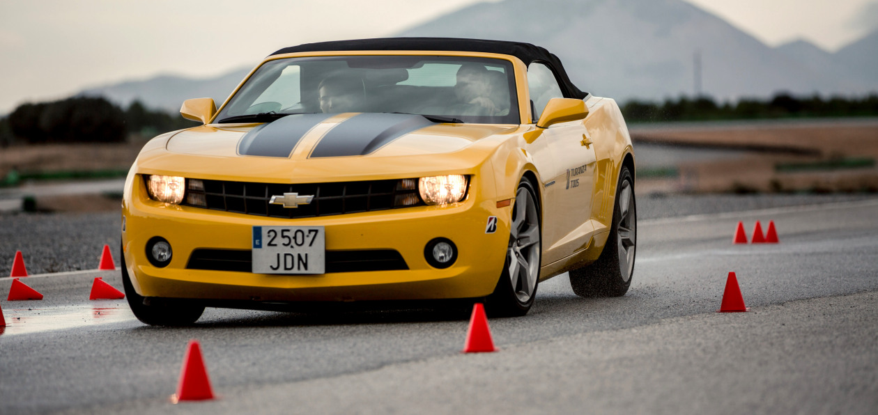 Грузия ограничила поставки автомобилей в Россию