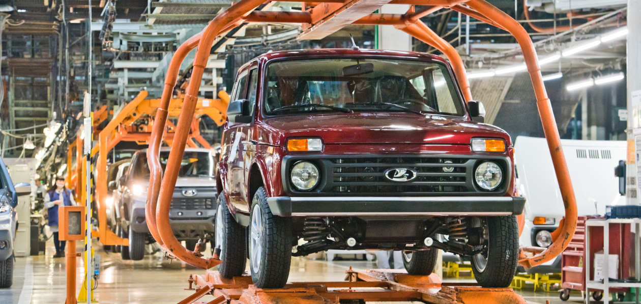 Производство легковых автомобилей в России выросло в 2,1 раза